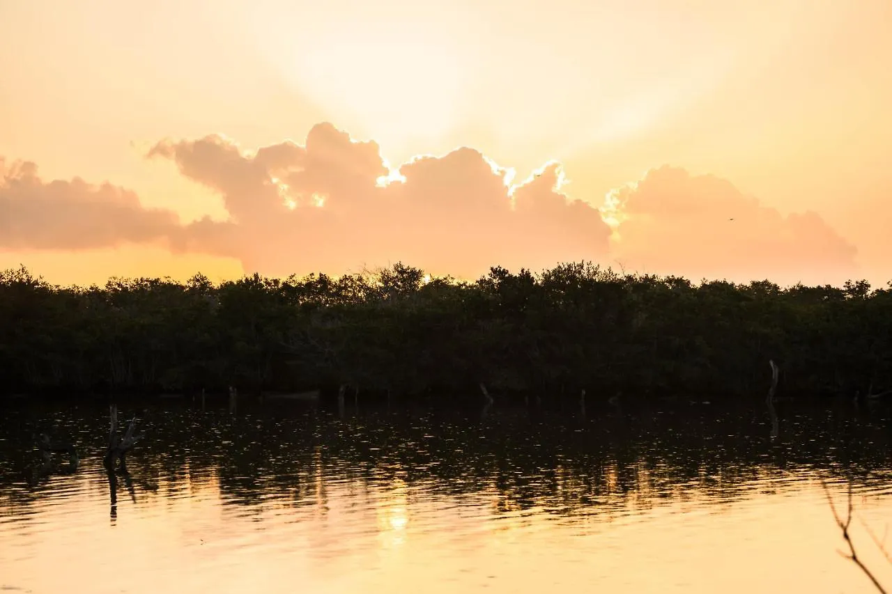 מלון La Casa De Mia Holbox